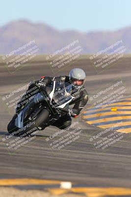 media/Dec-10-2023-SoCal Trackdays (Sun) [[0ce70f5433]]/Turn 12 (2pm)/